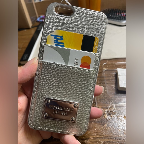 Michael Kors IPhone 6 Case - Picture 4 of 5